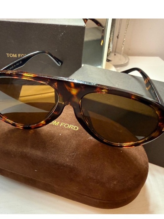 Tom Ford Accessories - Tom Ford Tortoise Shell Aviator Sunglasses with Brown Lenses